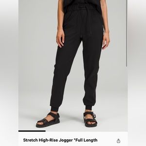 Lululemon Stretch High-Rise Jogger